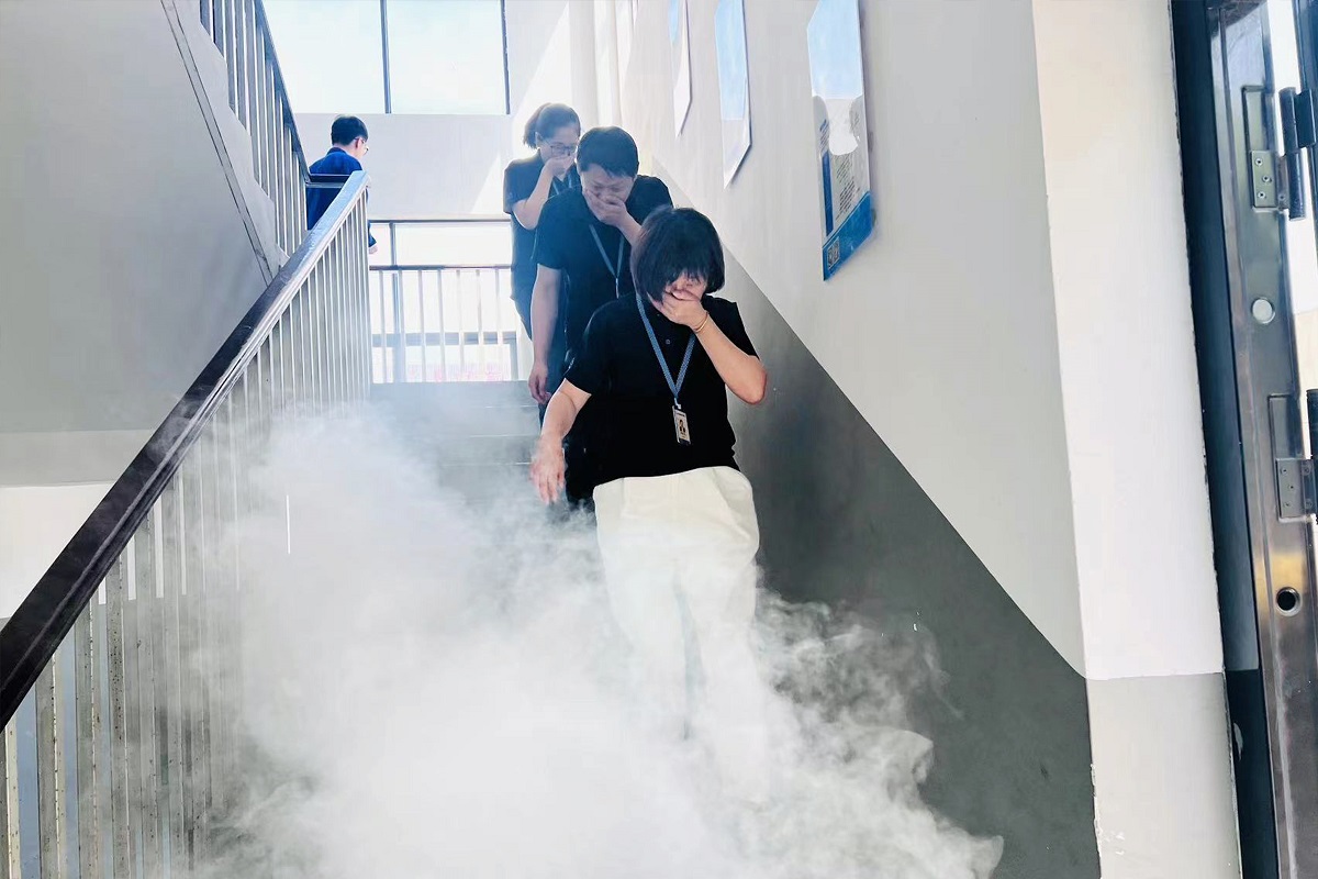 1715909299260944.jpg RK.jpg